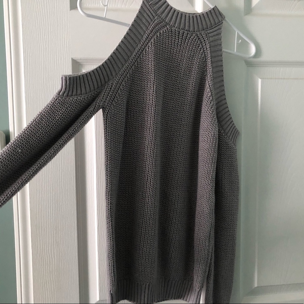 Grey sweater